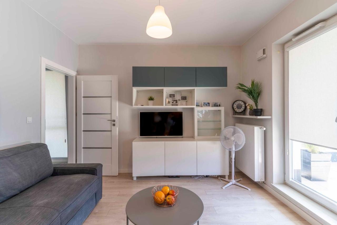First -- Green Zoliborz Apartment 1 바르샤바 외부 사진